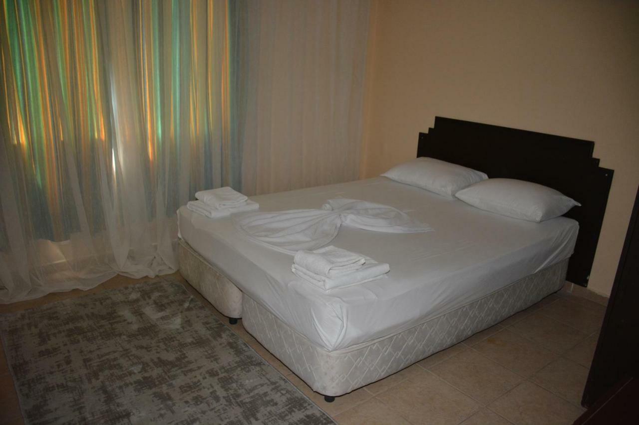 Bahceli Family Otel Antalya Exterior photo